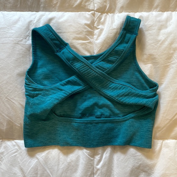 Alphalete Revival Bra - Picture 2 of 2